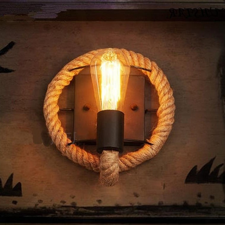 Vintage Vägglampa – RusticRope
