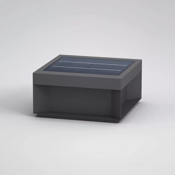 Robust Solight Solvägglampa | Väderbeständig och Effektiv