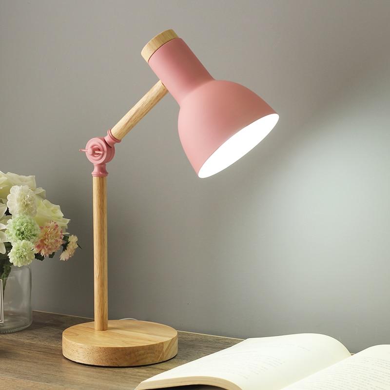 Skandinavisk Trä Bordslampa | Minimalistisk Design
