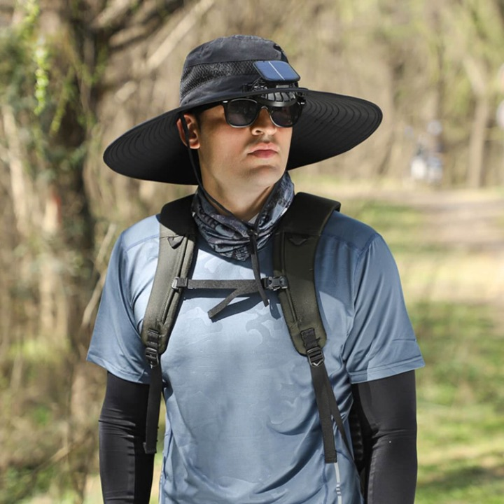 Solenergi Hatt med Fläkt och UV-Skydd - SolarCool™ VentiHat