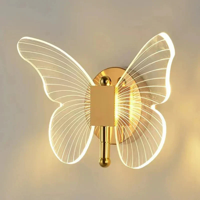 RadiantCharm Fjäril Vägglampa | Hållbar och Energisparande LED-lampa