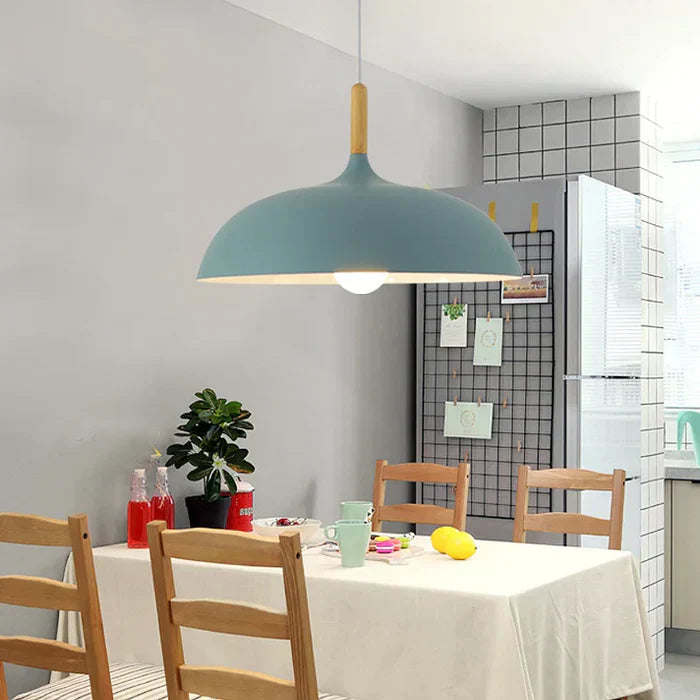 Skandinavisk Ek Taklampa | Modern och Energisnål