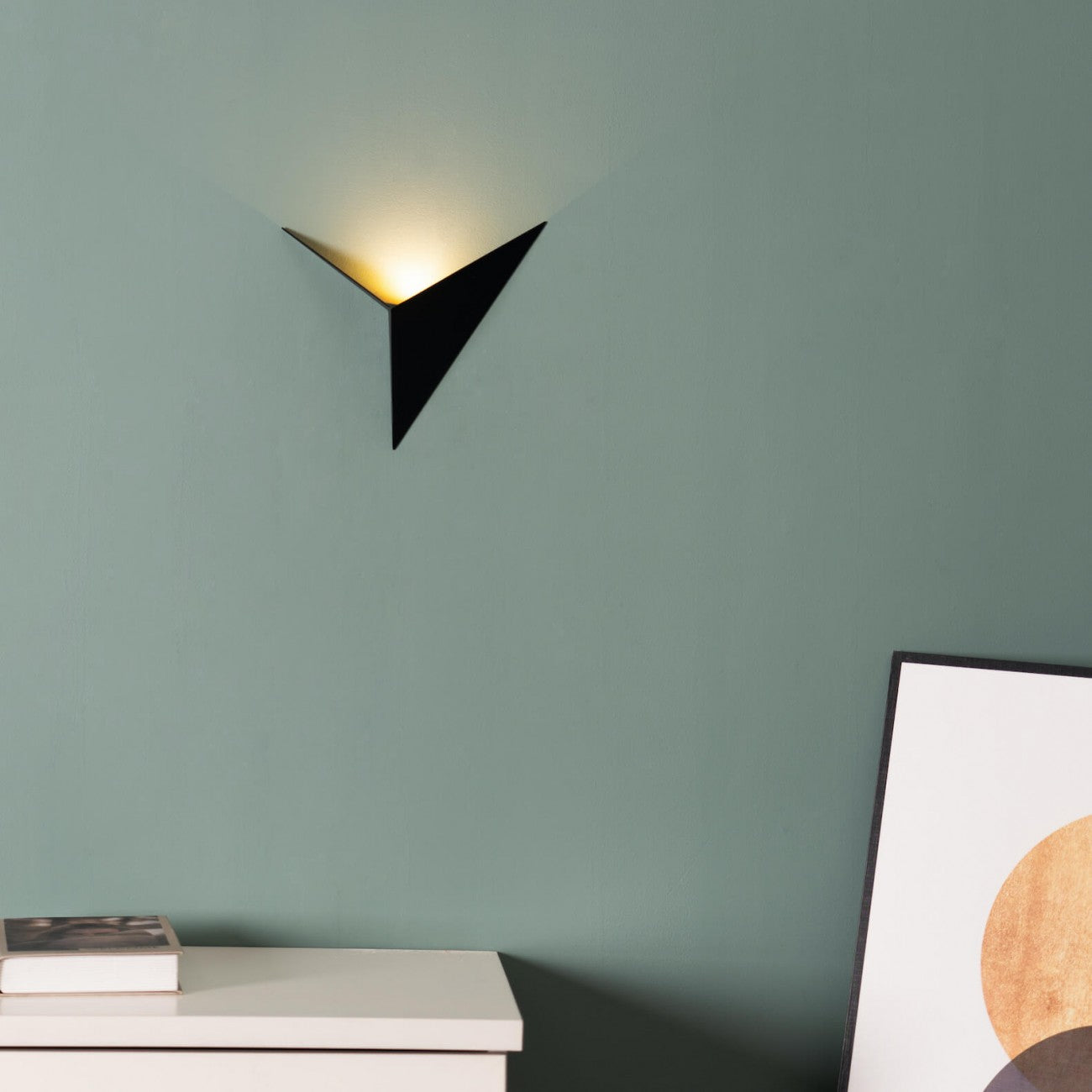 Modern Triangulär Vägglampa - TrigoLux