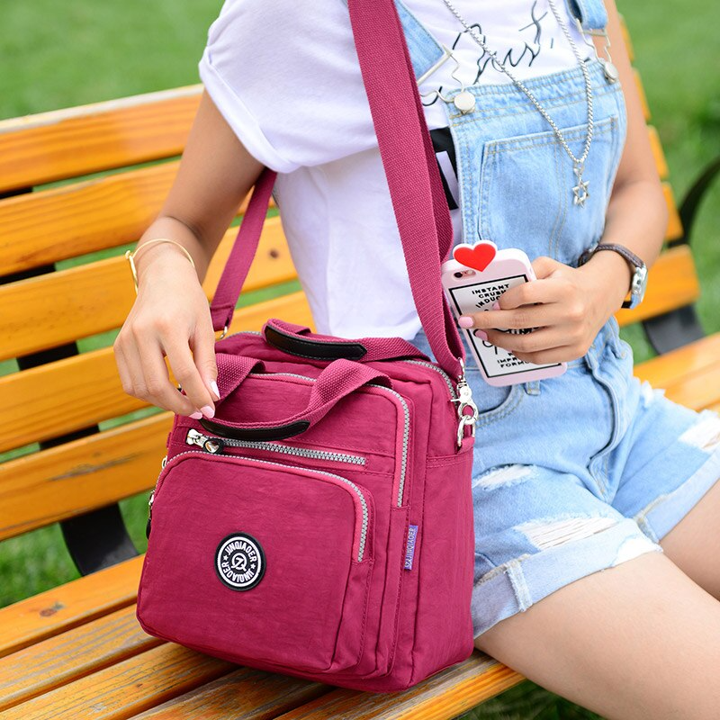 Vattentät Crossbody-väska - Multifunktionell och Stilren