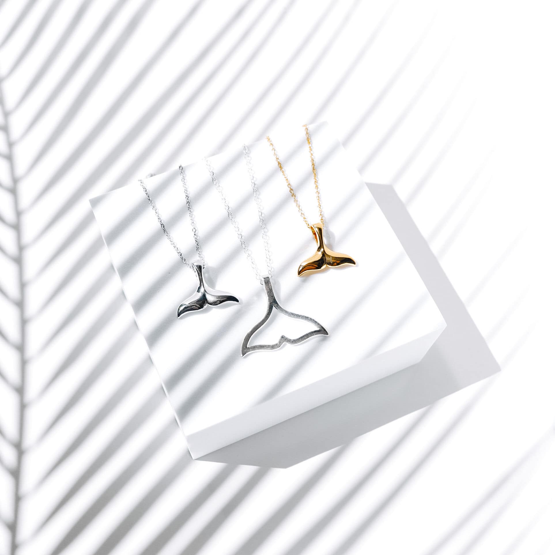 Valfjäderhalsband – Elara