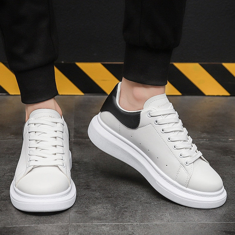 Vita Sneakers Herr | Bekväm Tjock Sula | Tidlös Design