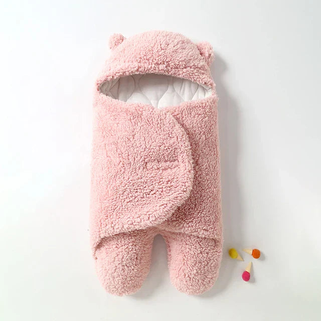 SnuggleBear™ Inslagningsfilt - Ultimat Komfort